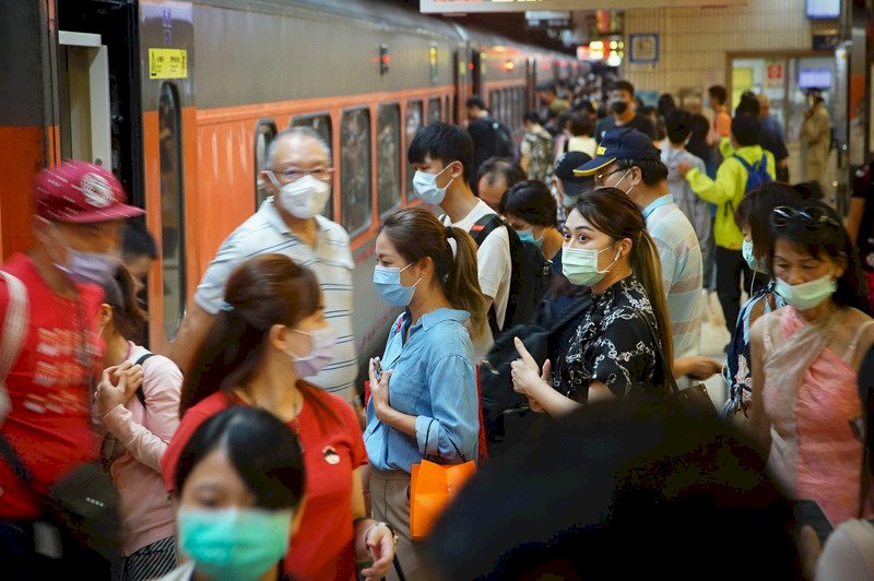 VIDEO: Transportation restrictions relax before Mid-Autumn Festival