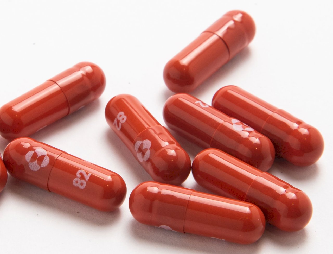 Taiwan preparing to purchase first antiviral pills for COVID-19