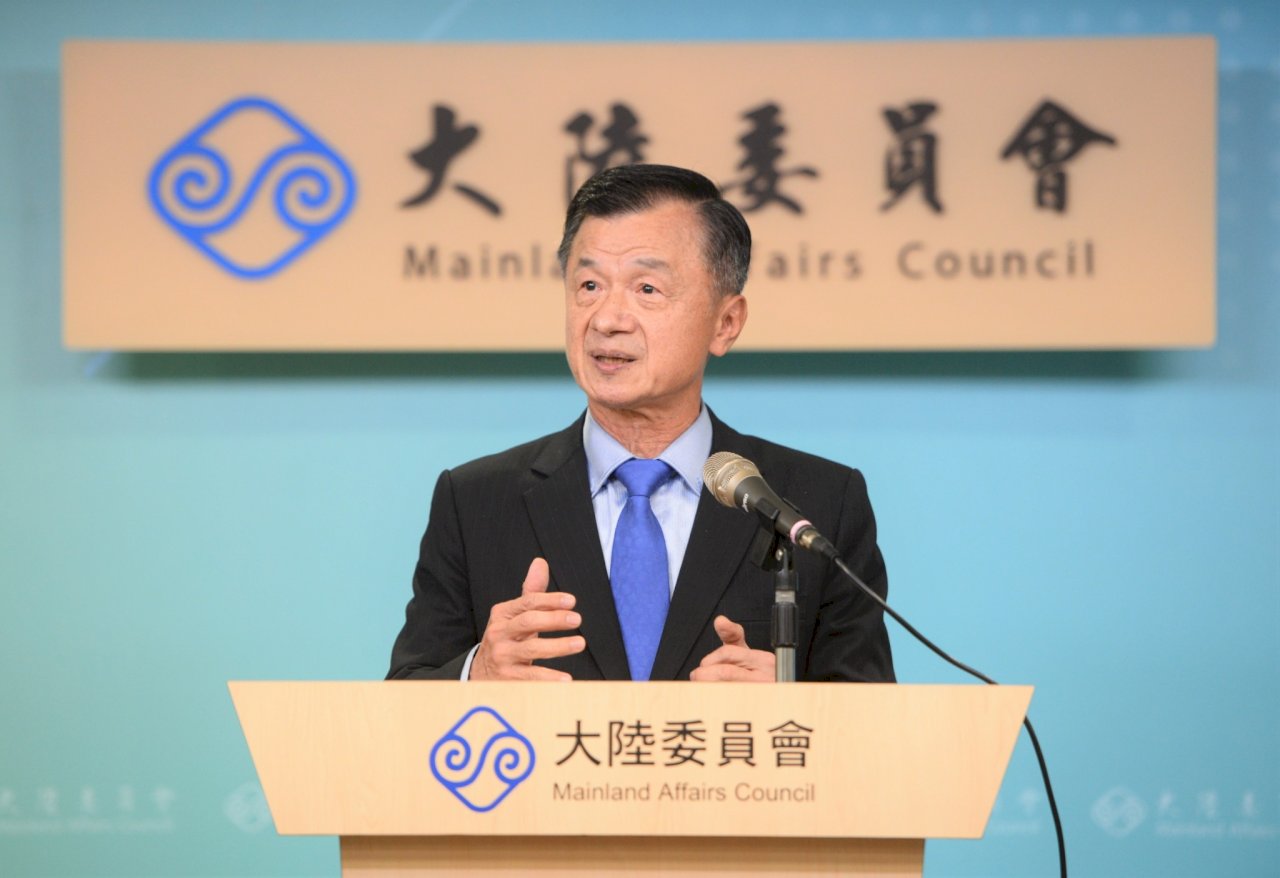 Minister urges cross-strait dialogue with Taiwan on equal footing
