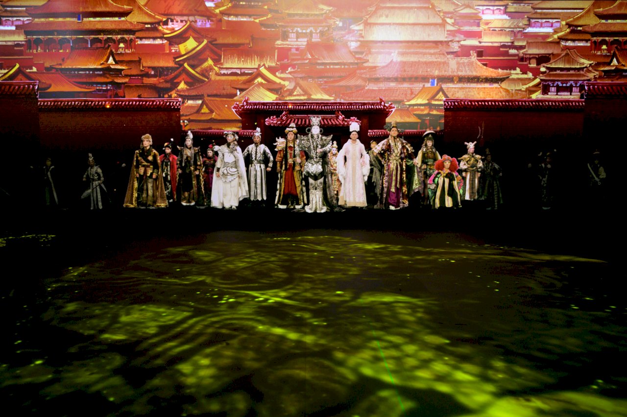 VIDEO: Immersive digital art space opens in Taipei