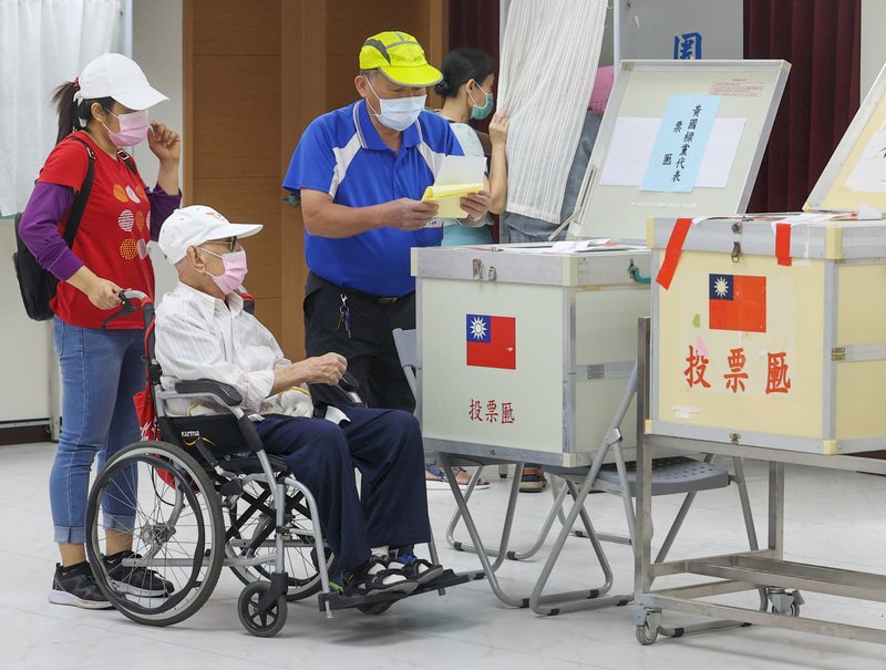 VIDEO: Taiwan democracy’s world tour