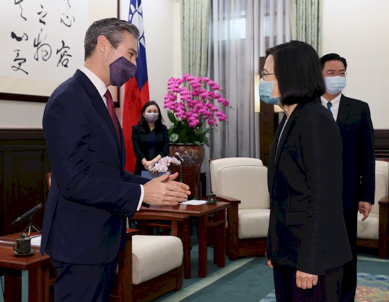 Tsai hopes Taiwan can work with US nonprofit to enhance civil defense