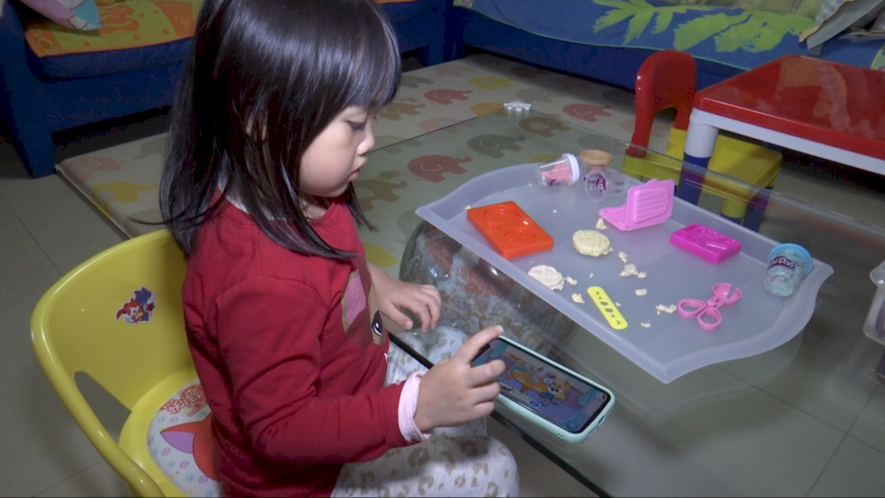 VIDEO: Excessive screen time harms child development: Study