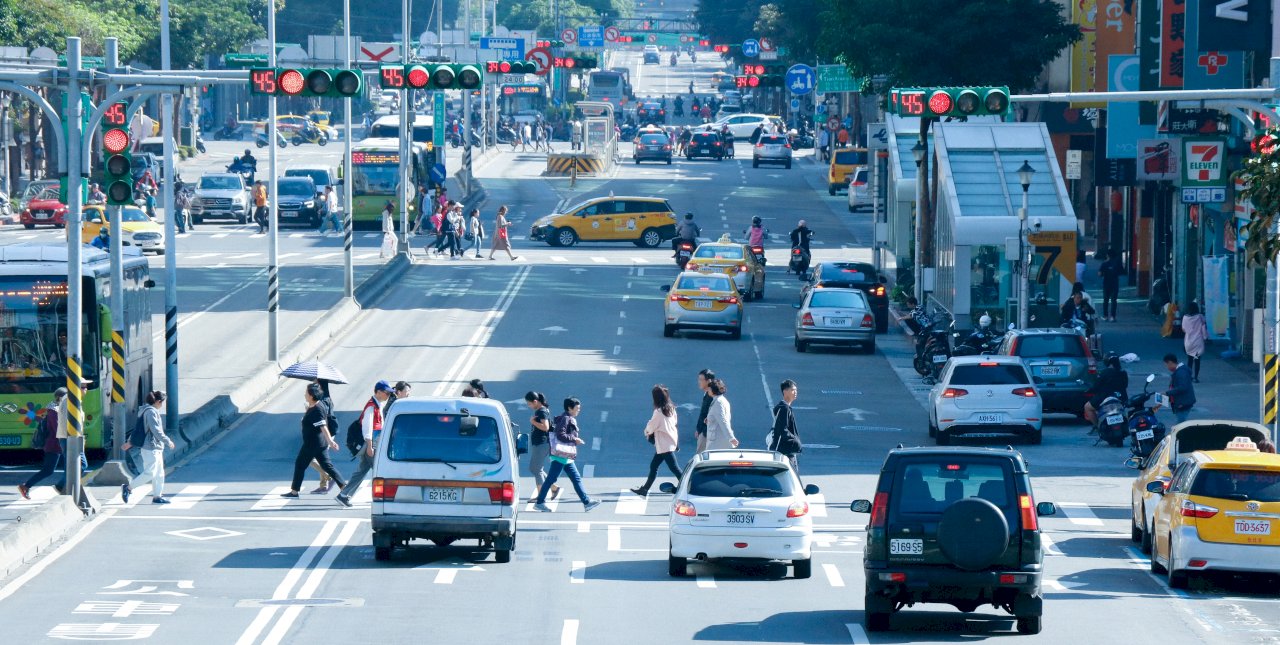 Taipei launches automated COVID-19 notification system