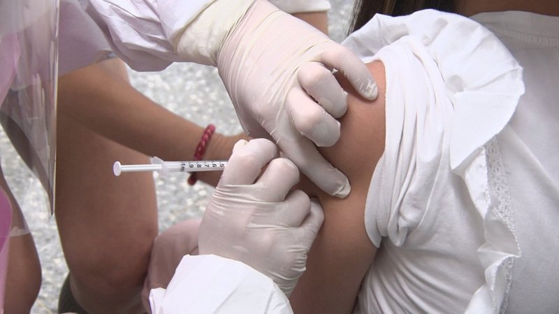 Test batch of Pfizer-BioNTech COVID vaccines for children arrives in Taiwan