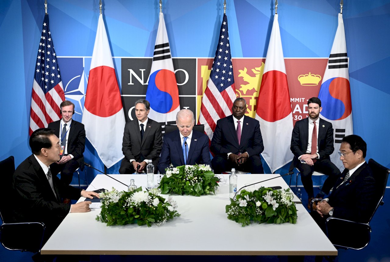 Taiwan backs NATO strategy