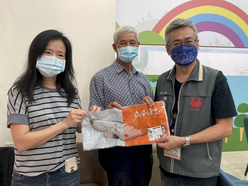 Kaohsiung blood donors given free grouper fish
