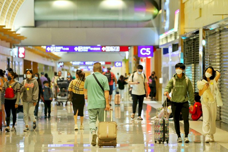“Only a matter of time” until Taiwan opens borders: minister