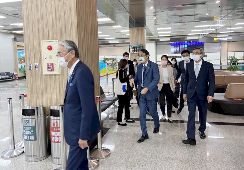 Japan-Taiwan friendship parliament chair leads delegation to Taiwan