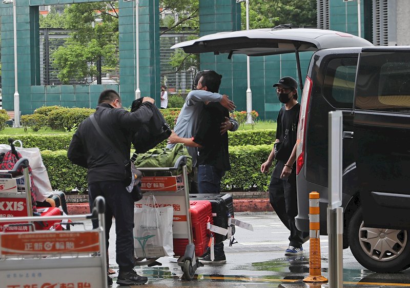 Taiwan further eases restrictions on inbound travelers