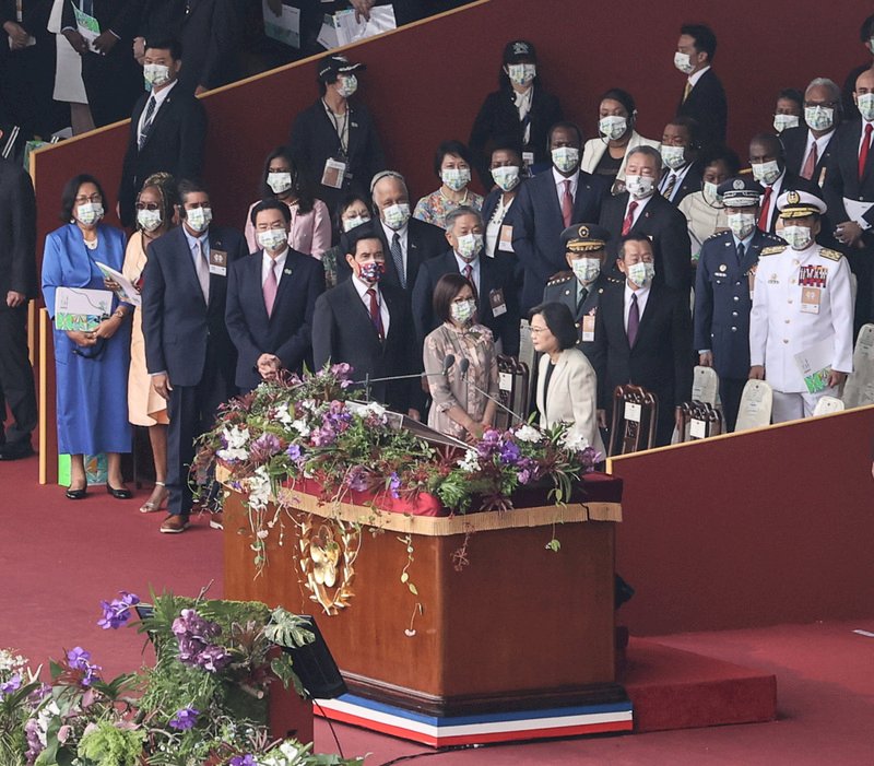 Premier: President Tsai is seeking a peaceful cross-strait solution