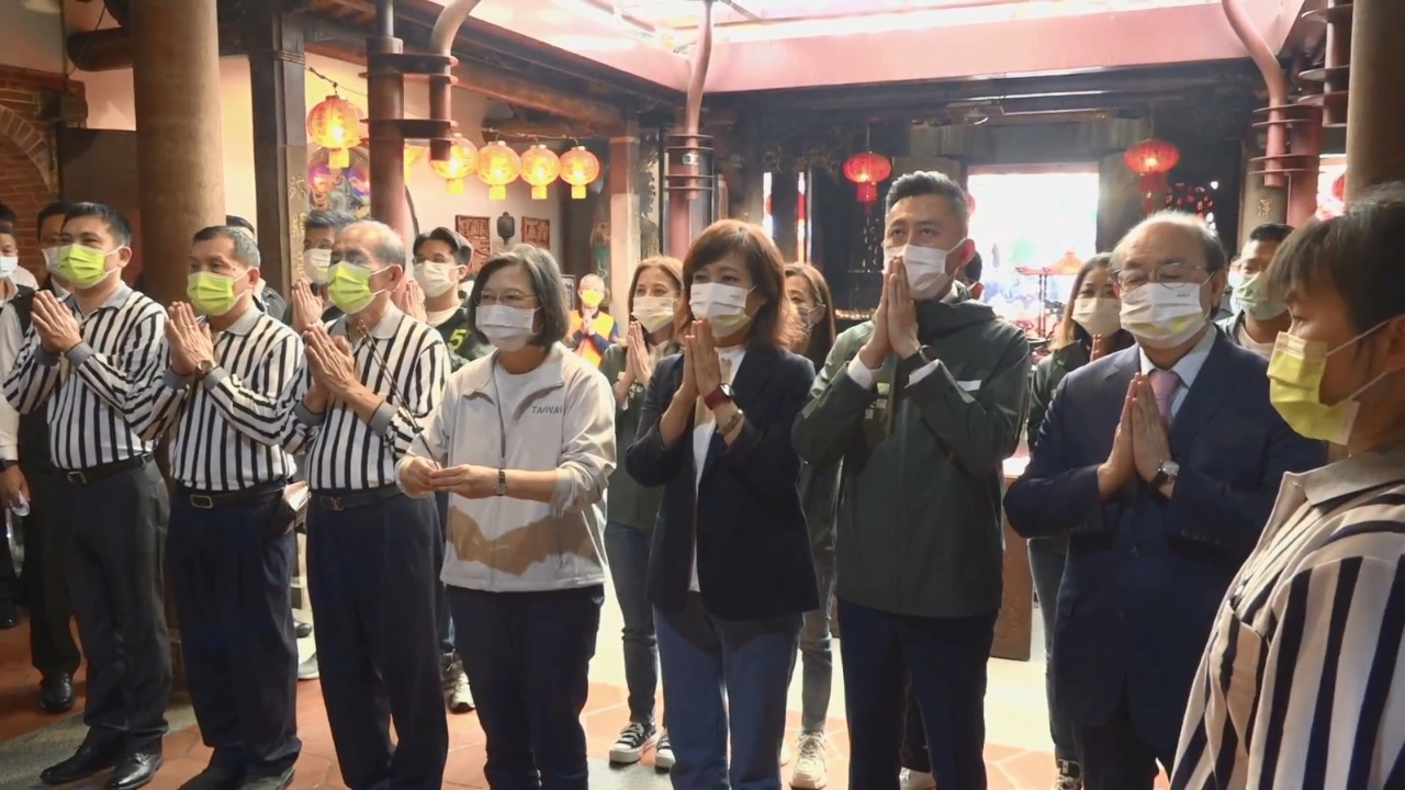 VIDEO: Political heavyweights throw support behind local candidates