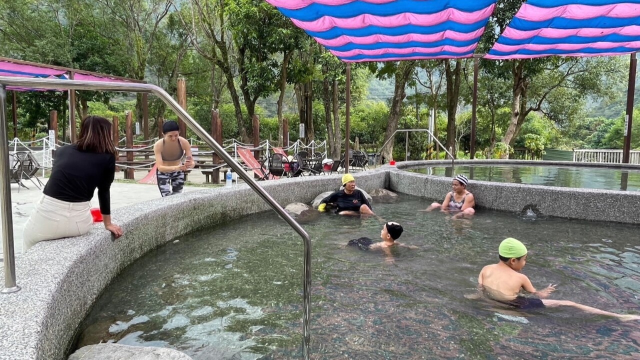 VIDEO: Travel hotspots expect crowds during upcoming holidays