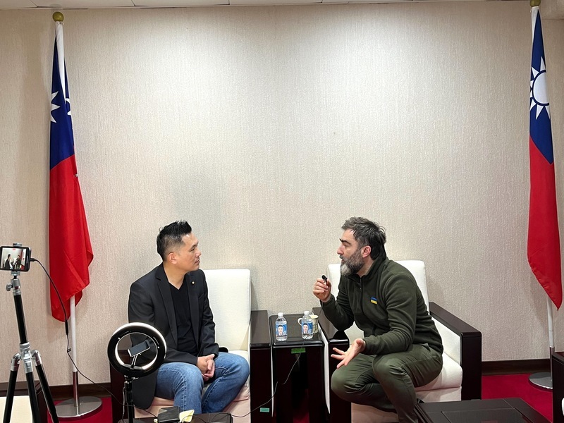 Taiwan needs both defenses and dialogue with China