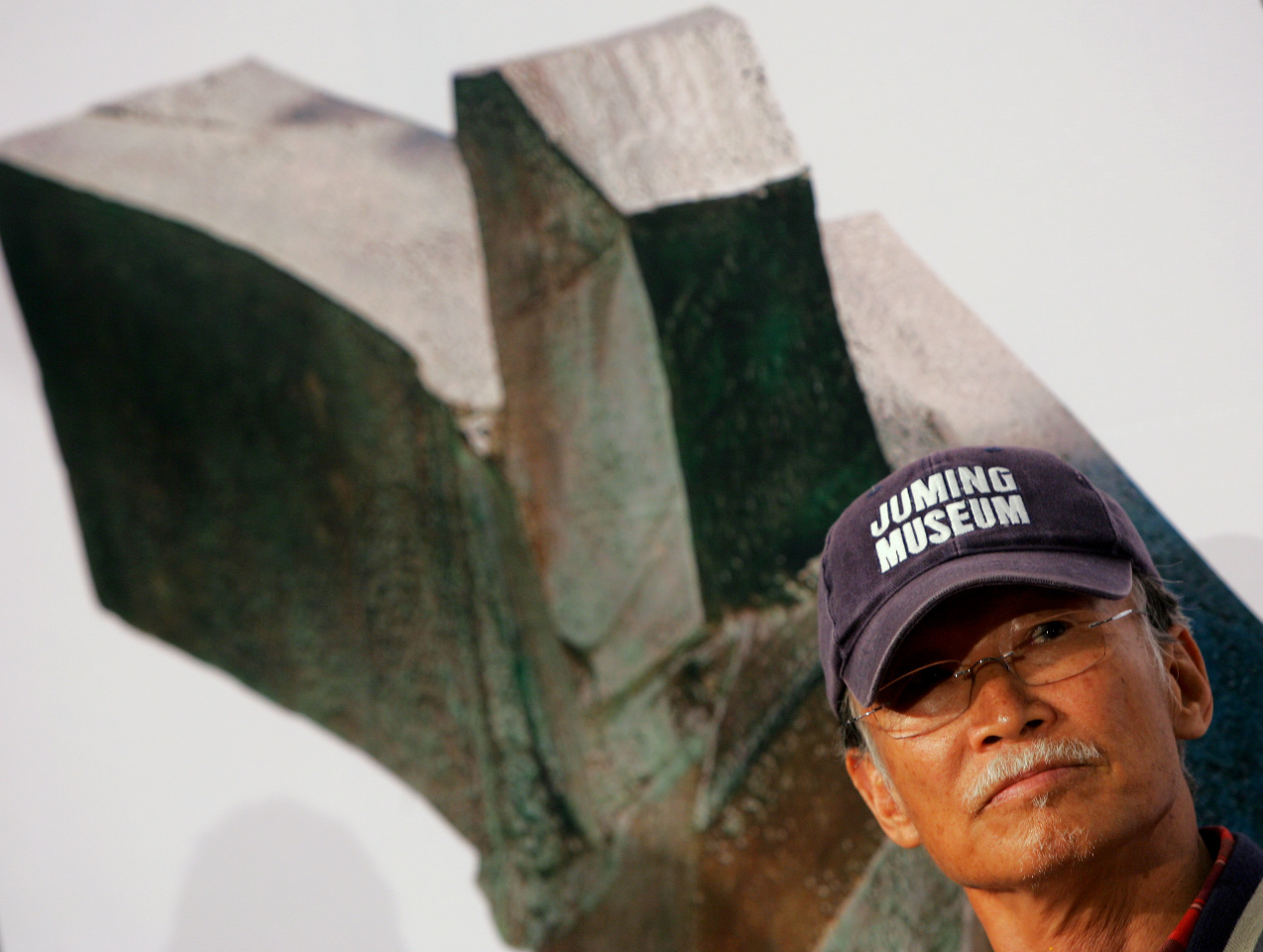 VIDEO: Ju Ming, who created world-famous ‘T’ai chi’ sculptures, dies at 85