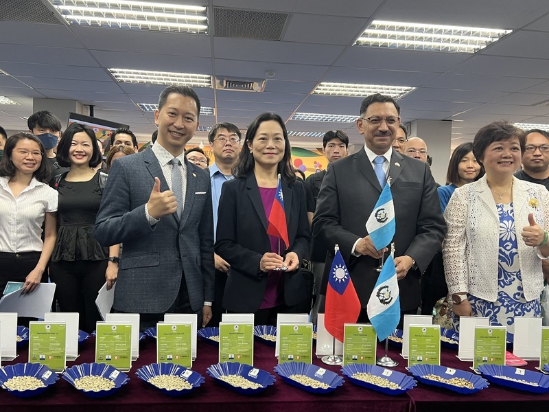 Coffee tasting event showcases growing sales of Guatemalan coffee in Taiwan