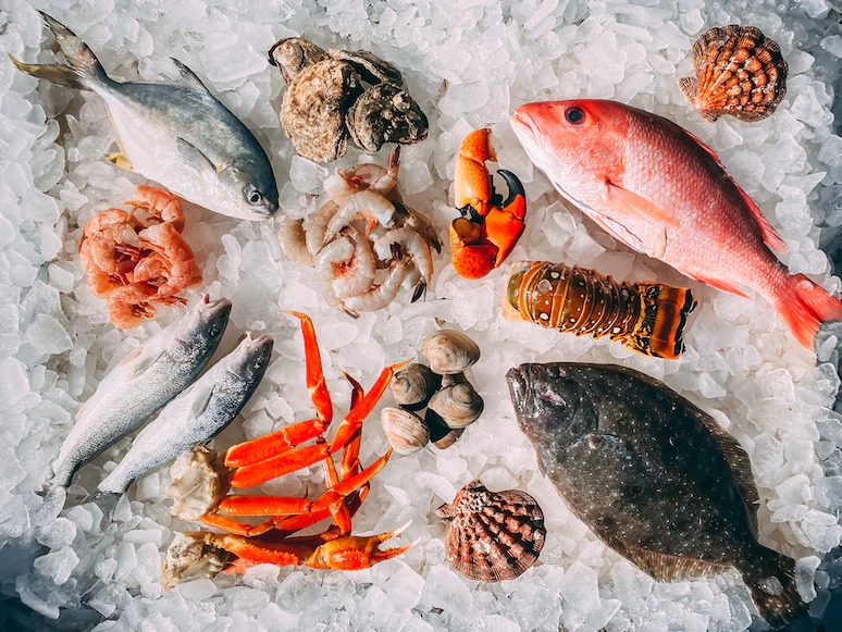 WATCH: Tainan City fishing village’s “three seafood treasures” in high demand