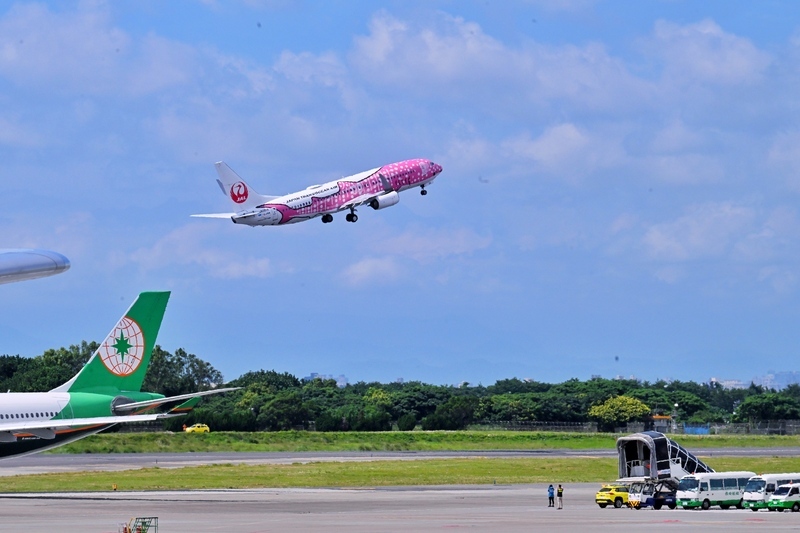 VIDEO: Taoyuan Airport drops in ranking for the 4th year in a row