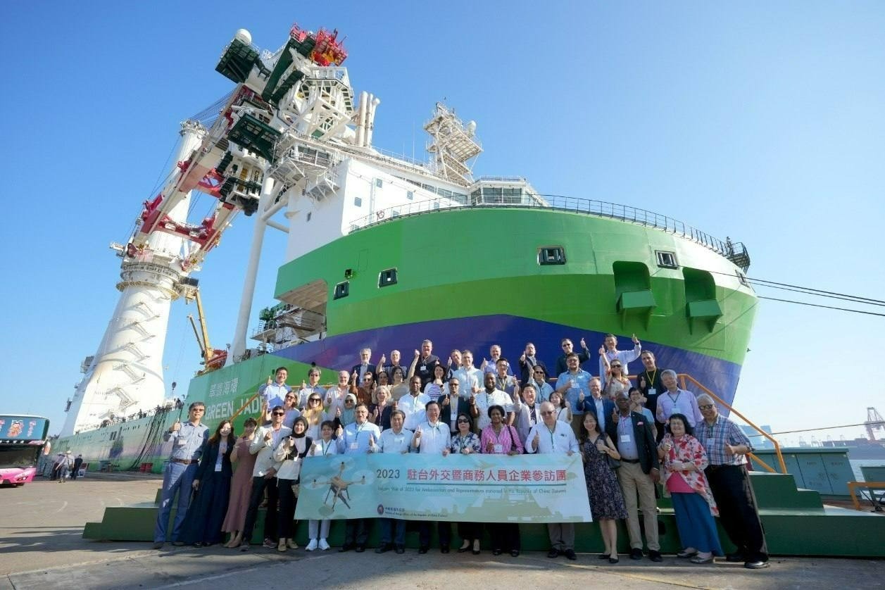 Foreign minister Joseph Wu encourages more international collaborations for Taiwan’s aerospace industry