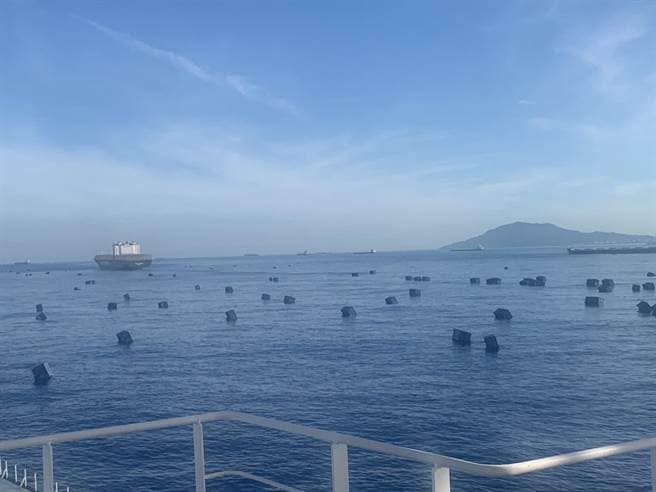 3 members of sunken container ship crew barred from leaving Taiwan during pollution investigation