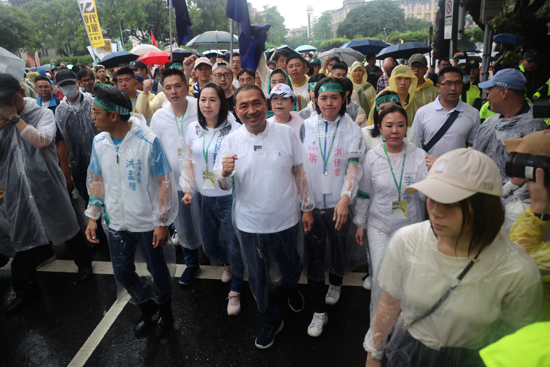 The government will respond to demands for pedestrian safety improvements: Premier