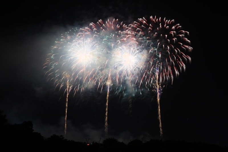 Lady who misplaced NT$2 million gets it back, Tainan revamps beach area and Lunar New Year fireworks should not be set off at riverside parks