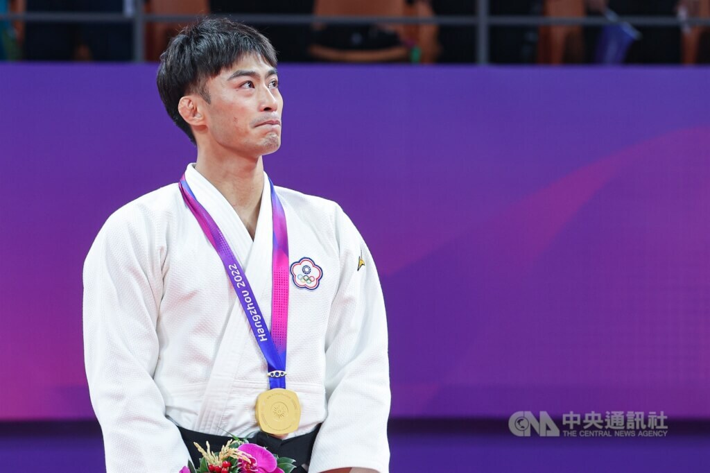 Asian Games gold medal, digital minister Audrey Tang, Sun Moon Lake swimming accident