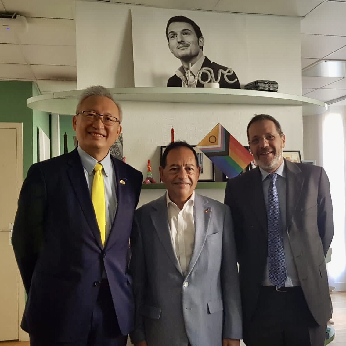 Paris Deputy Mayor to attend LGBT+ Pride parade in Taiwan