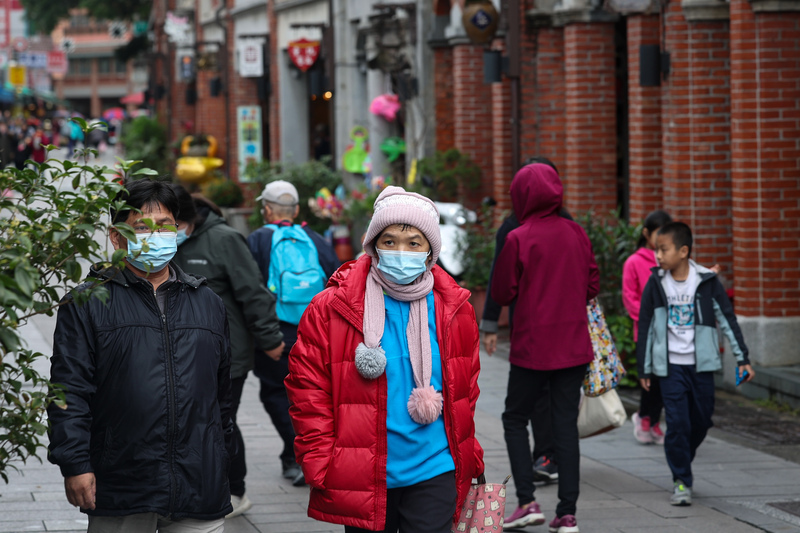 CWA warns public of cold surge Monday night