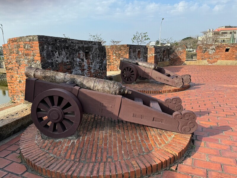WATCH: Old towns are the new popular tourist destinations