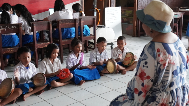 Twin sisters from Indonesia recognized for 34 years of educating impoverished children