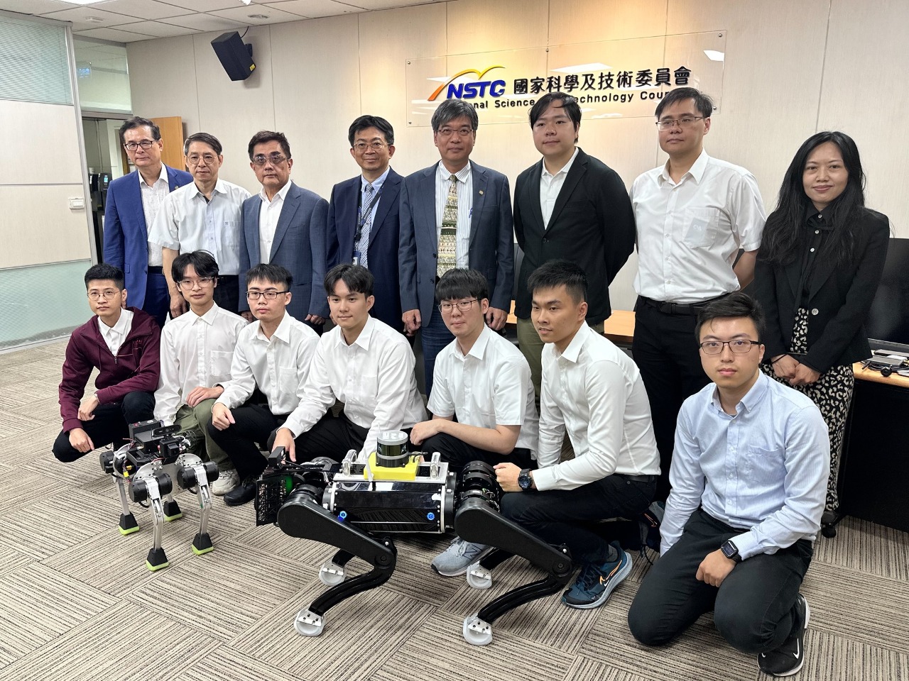 Taiwan’s first AI-powered robot dog NTU DogBot debuts