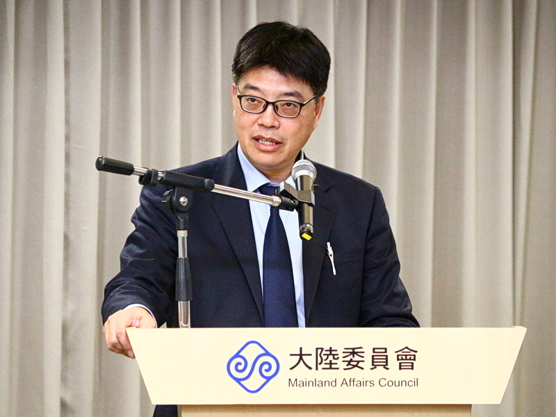 Taiwanese citizens detained and strip-searched while traveling in China