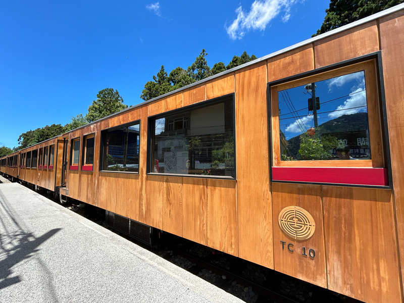 President Lai rides the newly reopened Alishan Forest Railway