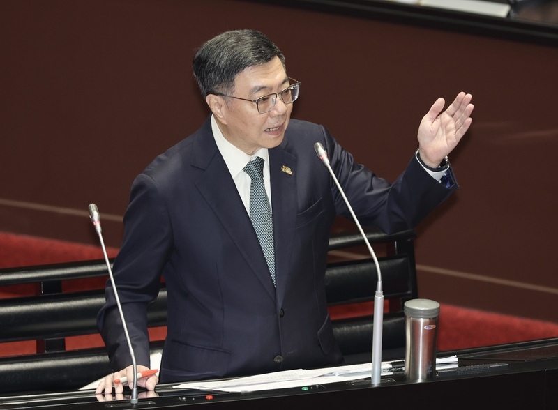 Dialogue key to passing 2025 budget: Premier