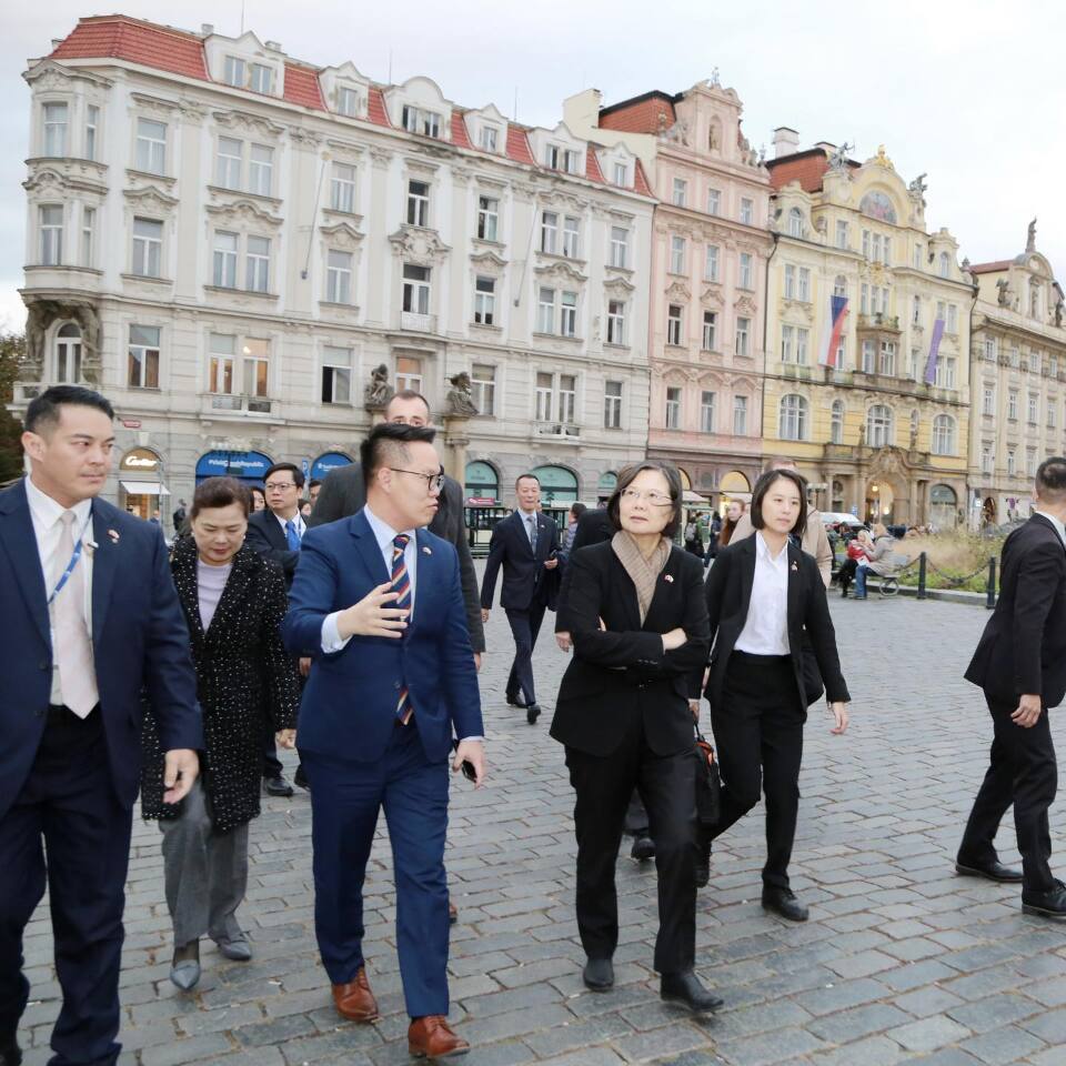Why does Tsai Ing-wen choose Czechia? (feat. Marcin Jerzewski)