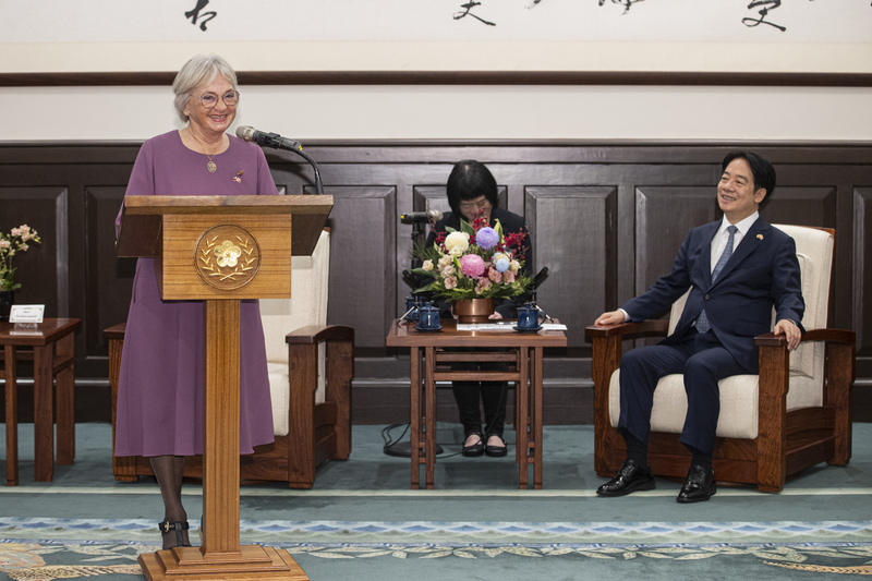 Lai meets with Danish delegation, hopes for closer collaboration to safeguard democracy