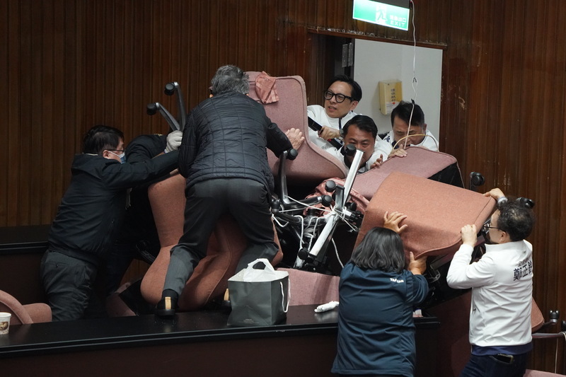 Chaos in Legislature over recall, constitution, and tax bills