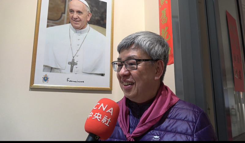 Former vice president Chen Chien-jen leads group to the Vatican to pray for Pope Francis’ recovery