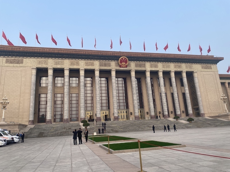 China arrests columnist Min Liangchen and holds him incommunicado for a year