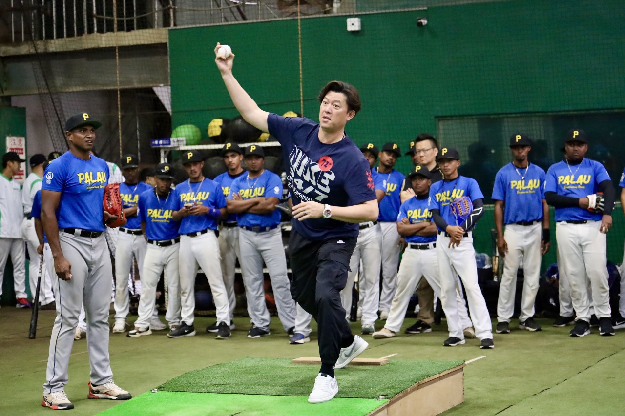 WATCH: Yankees legend coaches Palau’s national baseball squad in Taiwan