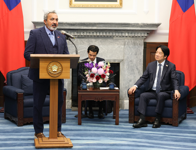 President meets with US Congressional delegation